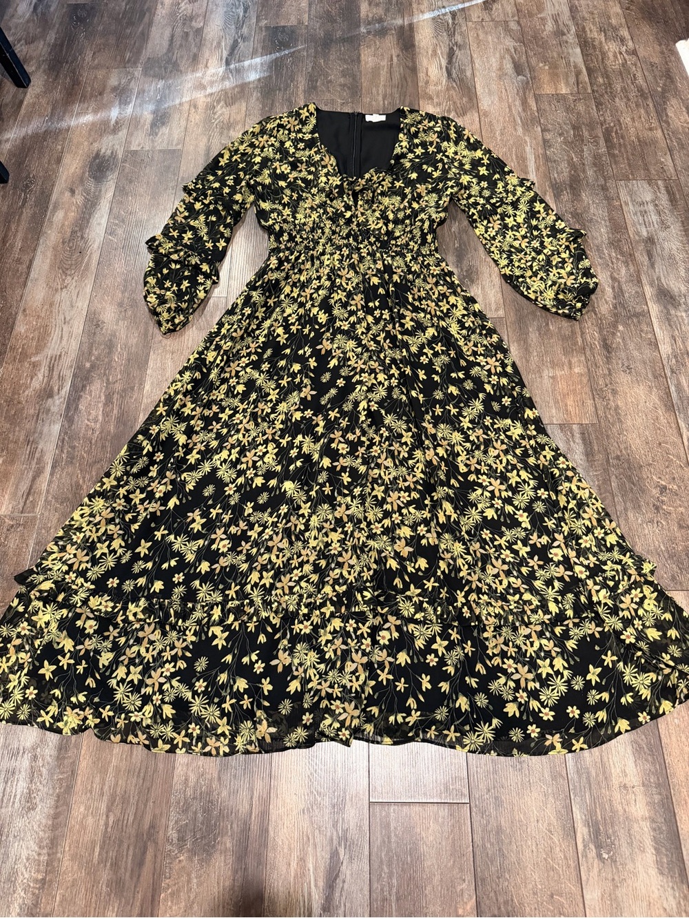 🪻Lost + Wander Black Maxi Dress with Yellow Floral Motif